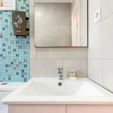 Guestready - Desterro Flats - Fado *